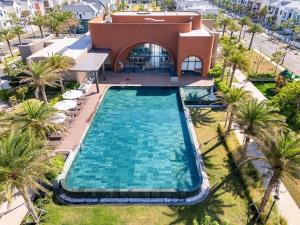 Gallery image of Hoàng Gia villa Novaworld in Bình Sum