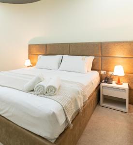 Alko Hotel Shkoder客房内的一张或多张床位