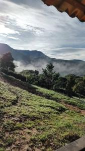 Foto dalla galleria di Casa com Varanda na Natureza a Baependi