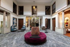 Posezení v ubytování 1850 Hotel Boutique