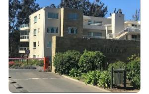 Το κτήριο όπου στεγάζεται  το διαμέρισμα