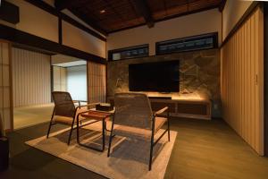 Istumisnurk majutusasutuses 小塩の灯り 石垣の別荘