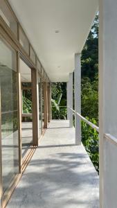 Balkón nebo terasa v ubytování Raíces, The Jungle Penthouse