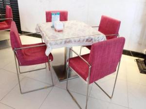 Posezení v ubytování Jinjiang Inn Shenzhen Airport