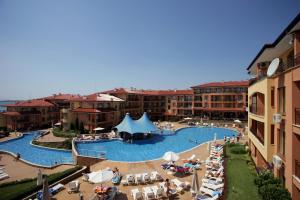 Bazén v ubytování Apartcomplex Panorama Dreams nebo v jeho okolí