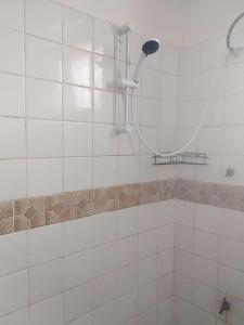 Baðherbergi á Nadi Airport rooms +37 myndir