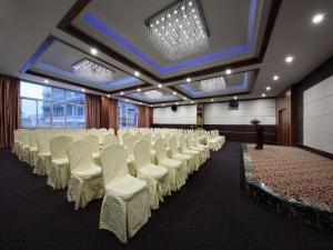 Konferenční prostory v ubytování Shenzhen Hanyong Hotel Fuyong Branch