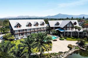 Příroda nedaleko rezortu