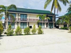 Φωτογραφία από το άλμπουμ του The Coco Grand Chalet Pakbara σε Amphoe Langu