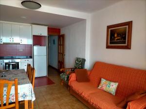 Kuchyň nebo kuchyňský kout v ubytování Apartamento frente al mar y en el centro