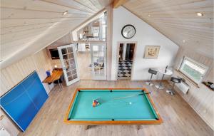 Biliár nebo kulečník v ubytování Holiday Home Alkajavej