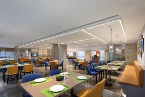 Restaurace v ubytování Hampton by Hilton Shenzhen Longgang Yonghu