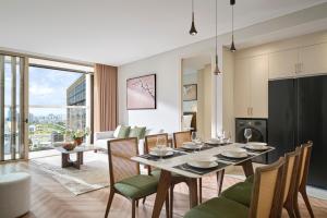TV a/nebo společenská místnost v ubytování Epic Tower Swiss-Belresidences Hanoi