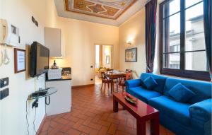 A kitchen or kitchenette at Appartamento Vista Duomo