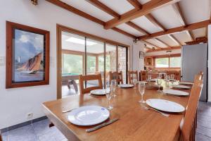 Fotografie z fotogalerie ubytování Sarzeau - 12 pers - Piscine couverte et Billard v destinaci Brillac