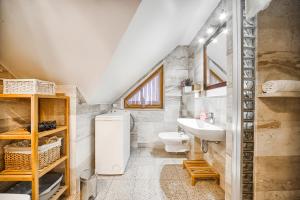 Łazienka w obiekcie VisitZakopane- Mallorca Apartment
