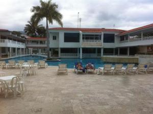 Bazén v ubytování Celuisma Playa Dorada All Inclusive nebo v jeho okolí