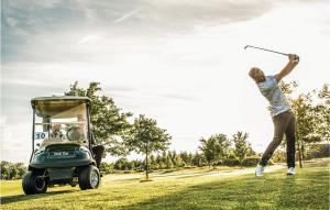 Golf v apartmánu nebo okolí