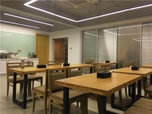 Restaurace v ubytování GreenTree Inn Hefei Huaxia International Chabocheng Branch