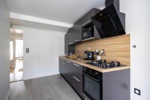 Η κουζίνα ή μικρή κουζίνα στο OIQIA • Téralis • Hivernal +14 φωτογραφίες