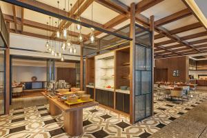 上海枫泾福朋喜来登酒店餐厅或其他用餐的地方