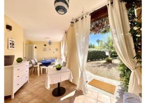 Gallery image of Le Residenze sul mare B6 in Porto Ottiolu