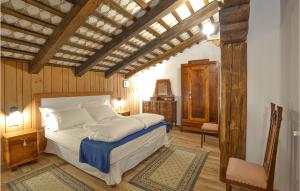 Posteľ alebo postele v izbe v ubytovaní 2 Bedroom Nice Home In Pulfero