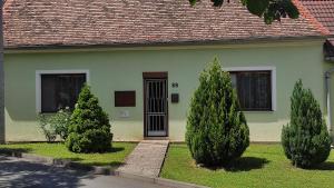 Zahrada ubytování UBYTOVÁNÍ u SKLEPA - VÍNO MUSIL