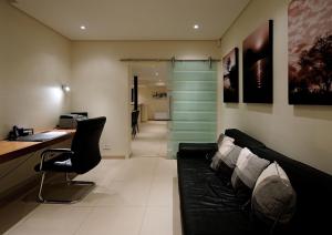 Gallery image of 129 on Kloof Nek Apartments in Cape Town