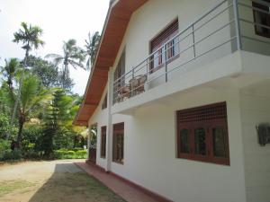 Gallery image of Alfred Colonial Bungalow & Spice Garden in Kobbekaduwa