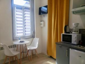 Fotografia z galérie ubytovania La Maha Room ~ Arrivée autonome ~ 1 personne v destinácii Valenciennes