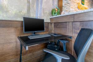 A television and/or entertainment centre at Quality Inn