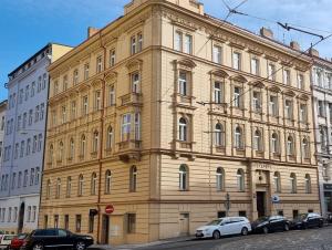 Budova, v ktorej sa apartmán nachádza
