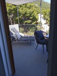 Balkon lub taras w obiekcie Apartmani Nila