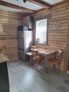 Fotografie z fotogalerie ubytování Etno Baza - Domek pod lasem przy jeziorze na Mazurach v destinaci Jagodne Wielkie