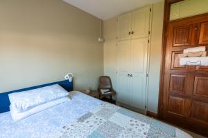 Postel nebo postele na pokoji v ubytování AVALON HOUSE