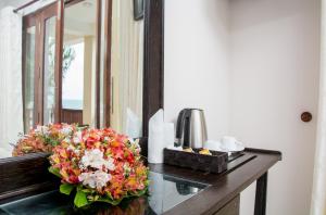 Fotografie z fotogalerie ubytování Sapphire Seas Beachfront Hotel v Hikkaduwě