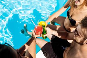 入住Hotel MARINELLA parking wi-fi spiaggia attrezzata的客人