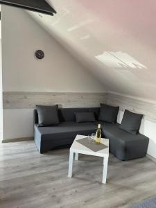 Posedenie v ubytovaní Apartmánový dom Stela