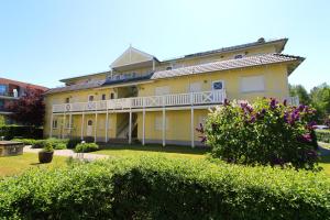 Tòa nhà nơi căn hộ tọa lạc +8 ảnh