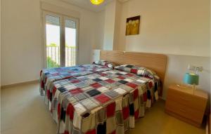 A bed or beds in a room at Amazing Apartment In Sucina With Wifi