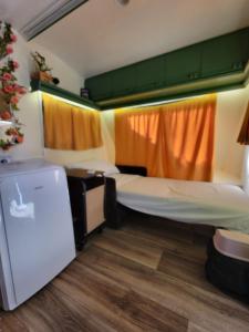 Afbeelding uit fotogalerij van The Bearded Dad Hostel in Tirana +33 foto's