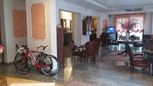 Jízda na kole v ubytování Hotel Memory nebo okolí
