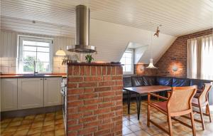 Fotografie z fotogalerie ubytování Gorgeous Home In Ringkøbing With Sauna v destinaci Klegod + 21 fotografií