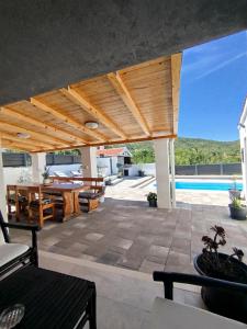 LjubitovicaにあるVacation house Luceのギャラリーの写真