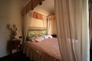 Postel nebo postele na pokoji v ubytování Villa Delle More - Villa con piscina Montesilvano + 61 fotografií