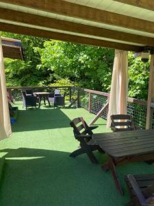 Un balcon sau o terasă la UROCZYSKO