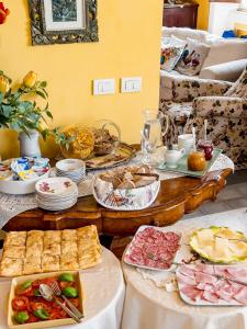 Jídlo v bed and breakfast nebo okolí