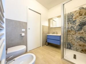 Koupelna v ubytování Hotel Aurora + 37 fotografií