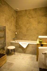 Et badeværelse på La Petite Bulette